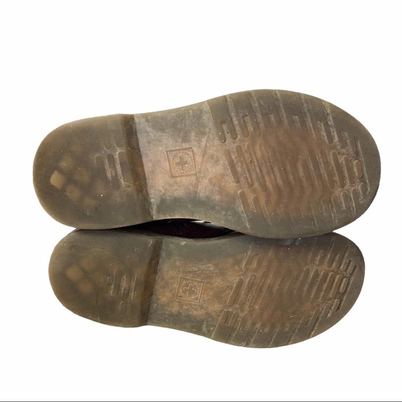 Dr. Martens 1460 Cherry Red Junior Delaney Boot - Picture 7 of 16